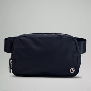 NEW Lululemon Belt Bag